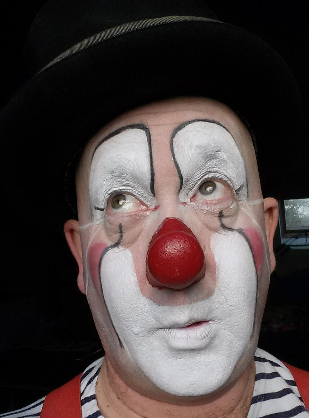 Aldo in make-up [slap]